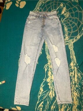 Vanilla Star Distressed Hi Rise Mom Jeans 3 NEW